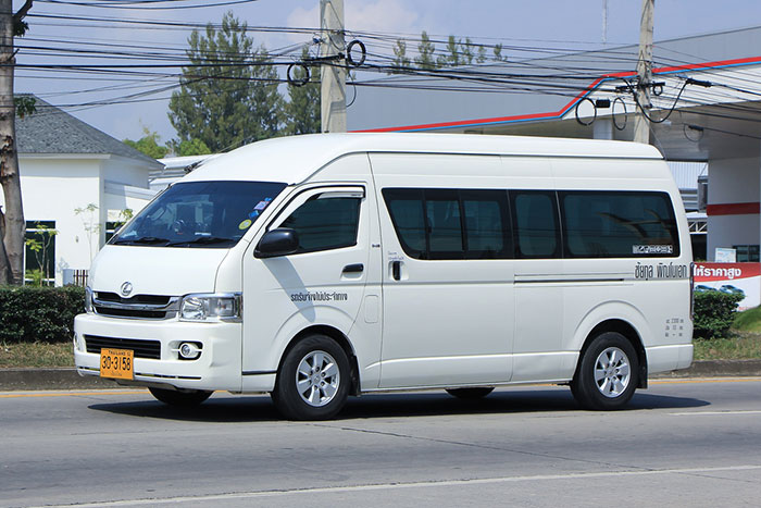 Minibus o minivan come sono chiamati in Tailandia