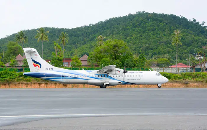 Aereo della Bangkok Airways all’aeroporto di Koh Samui