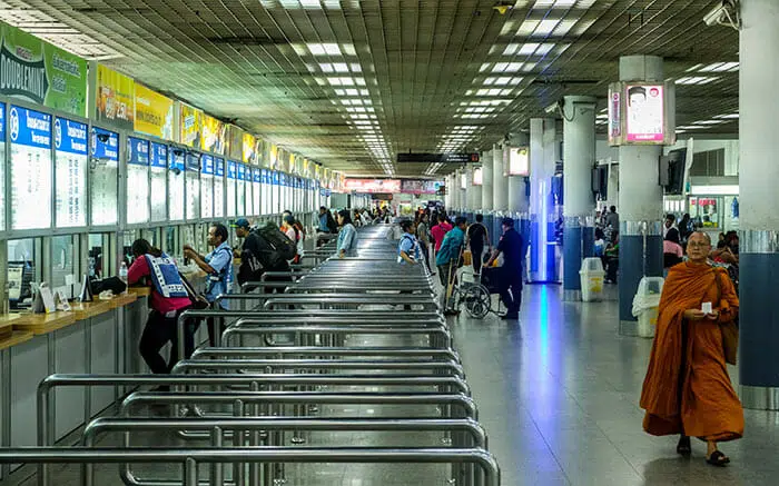 Il Terminale degli autobus Morchit a Bangkok