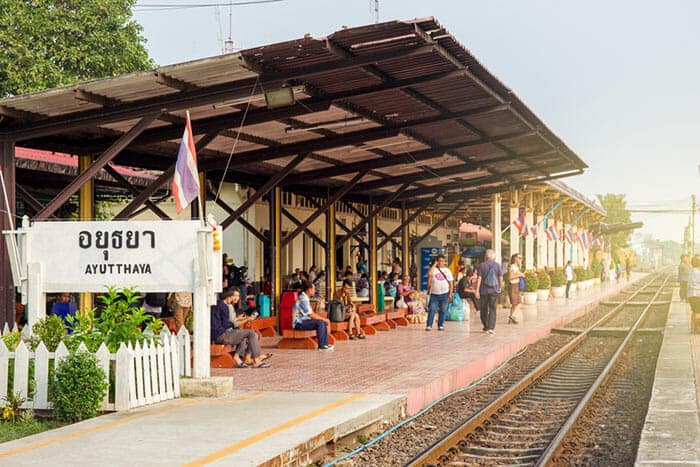 Da Ayutthaya A Chiang Mai In Treno