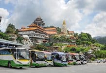 Viaggiare in Autobus in Malesia