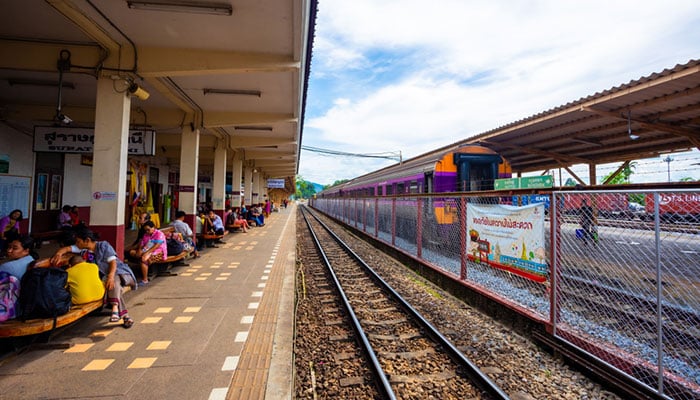Strutture della stazione ferroviaria di Surat Thani
